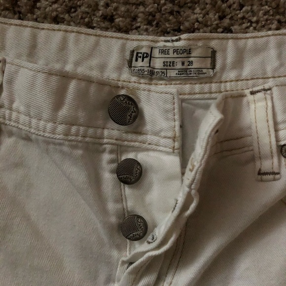 Free People white shorts - Picture 2 of 4